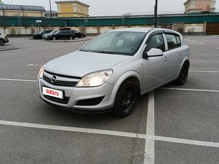 2011 Opel Astra H Рестайлинг, серебристый, 300000 рублей, вид 1