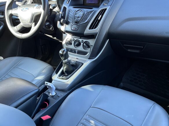 2012 Ford Focus III, белый, 595000 рублей - вид 5