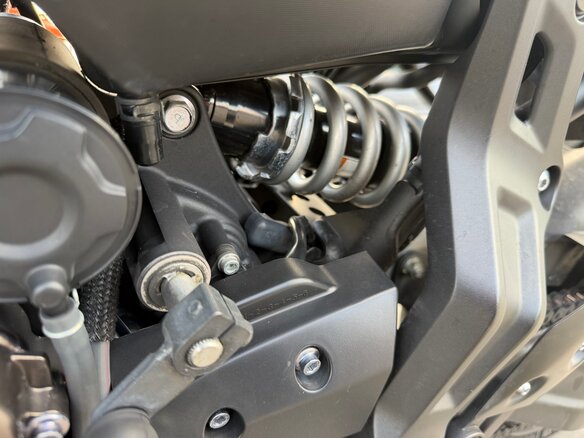 2018 Yamaha MT-07 (FZ-07), чёрный, 720000 рублей - вид 12