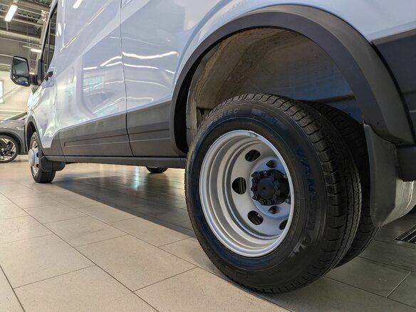 2025 Ford Transit, белый, 6790000 рублей - вид 5