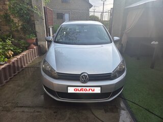 2010 Volkswagen Golf VI, серебристый, 770000 рублей, вид 1