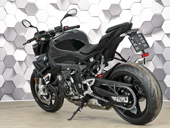 2025 BMW S 1000 R, чёрный, 2049000 рублей - вид 7