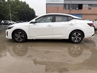 2023 Nissan Sylphy IV (B18) Рестайлинг, белый, 1670000 рублей, вид 4