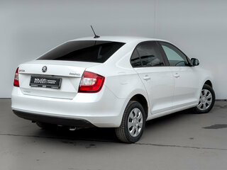 2018 Skoda Rapid I Рестайлинг, белый, 1090000 рублей, вид 5