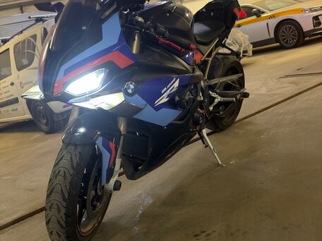 2021 BMW S 1000 RR, серый, 1800000 рублей, вид 4