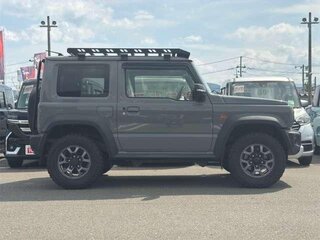 2023 Suzuki Jimny Sierra IV, серый, 1800000 рублей, вид 4