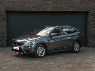 2018 BMW X1 20i xDrive II (F48), серый, 2530000 рублей, вид 1