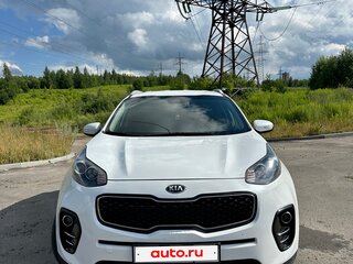 2017 Kia Sportage IV, белый, 1900000 рублей, вид 2