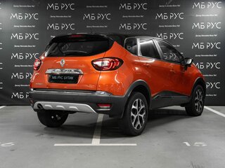 2017 Renault Kaptur I, оранжевый, 1350000 рублей, вид 2