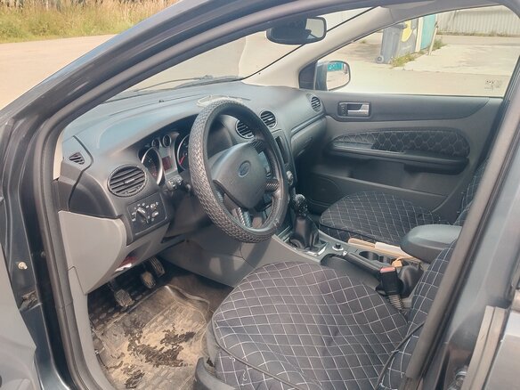 2008 Ford Focus II Рестайлинг, серый, 350000 рублей - вид 6