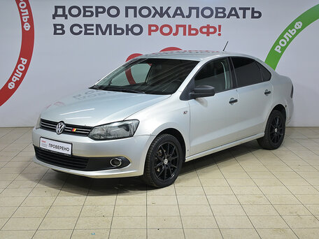 Volkswagen Polo V