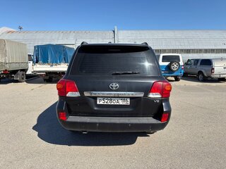 2012 Toyota Land Cruiser 200 Series Рестайлинг 1, чёрный, 2044720 рублей, вид 3