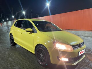 2011 Volkswagen Polo V, жёлтый, 600000 рублей, вид 2