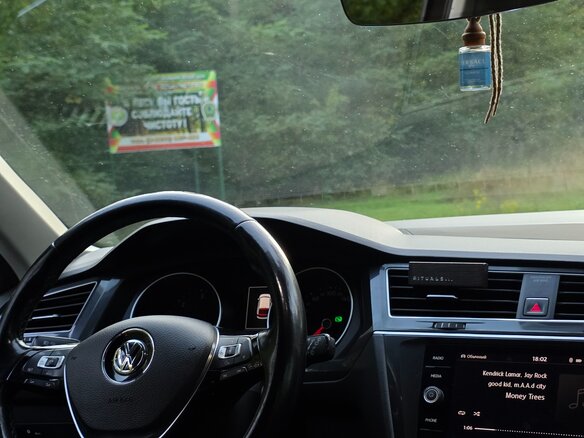 2018 Volkswagen Tiguan II, коричневый, 1680000 рублей - вид 15