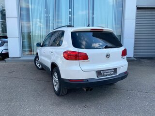 2013 Volkswagen Tiguan I Рестайлинг, белый, 1150000 рублей, вид 5