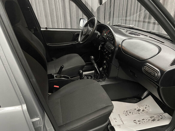 2014 Chevrolet Niva I Рестайлинг, серебристый, 635000 рублей - вид 7
