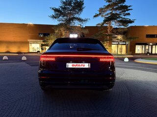 2019 Audi Q8 55 TFSI I (4M), чёрный, 6050000 рублей, вид 5
