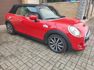 2020 Mini Cabrio Cooper S III Рестайлинг, красный, 2900000 рублей, вид 5