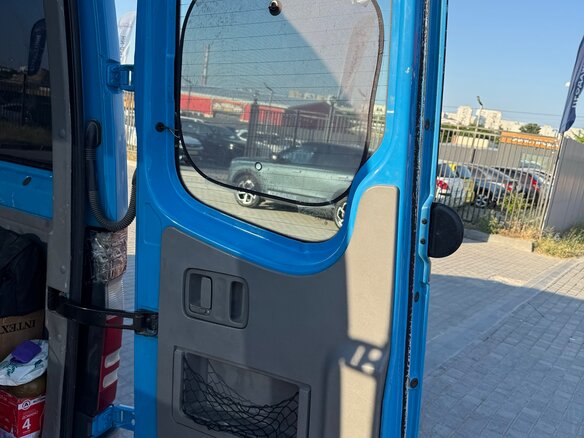 2010 Mercedes-Benz Sprinter, синий, 1690000 рублей - вид 13