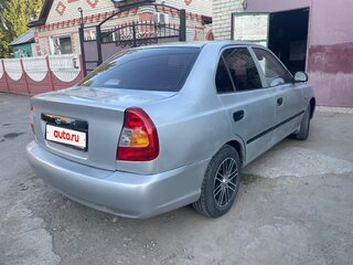 2005 Hyundai Accent ТагАЗ II, серебристый, 240000 рублей, вид 4