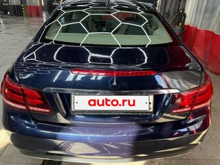 2013 Mercedes-Benz E-Класс 200 IV (W212, S212, C207) Рестайлинг, синий, 2000000 рублей, вид 1
