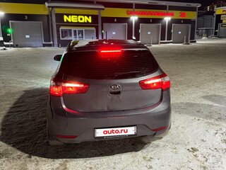 2013 Kia Rio III, серый, 625000 рублей, вид 3