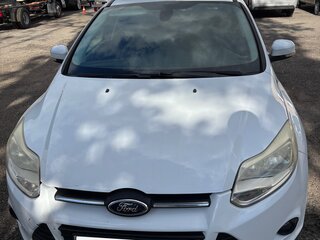 2012 Ford Focus III, белый, 810000 рублей, вид 3