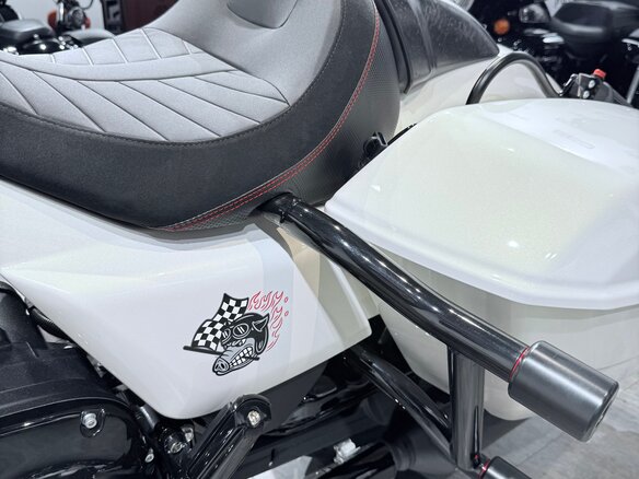 2024 Harley-Davidson CVO Road Glide ST, белый, 4799000 рублей - вид 30