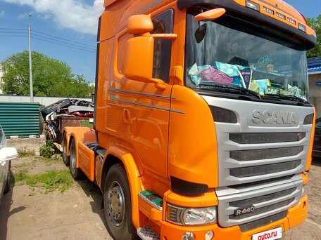 2017 Scania R-Series, оранжевый, 9200000 рублей, вид 1