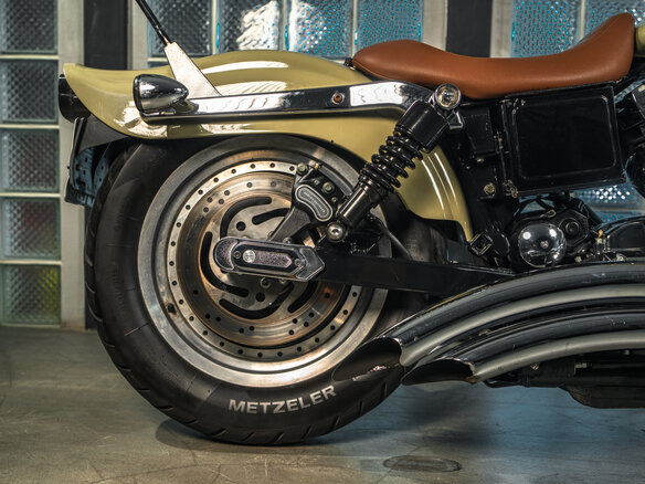 2004 Harley-Davidson Dyna Glide Custom, бежевый, 700000 рублей - вид 9