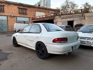 1996 Subaru Impreza I, белый, 1300000 рублей, вид 3