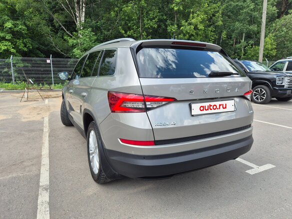 2021 Skoda Kodiaq I, бежевый, 2800000 рублей - вид 4