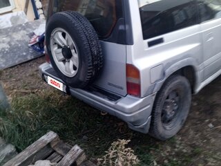1997 Suzuki Escudo I, серебристый, 300000 рублей, вид 3