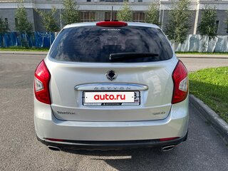 2014 SsangYong Actyon II Рестайлинг, серебристый, 740000 рублей, вид 3