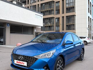 2021 Hyundai Solaris II Рестайлинг, синий, 1675000 рублей, вид 1