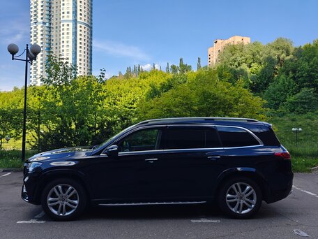 2021 Mercedes-Benz GLS 450 II (X167), чёрный, 6950000 рублей, вид 2
