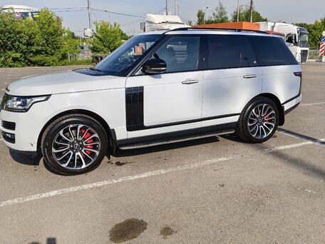2017 Land Rover Range Rover IV, белый, 5700000 рублей, вид 4