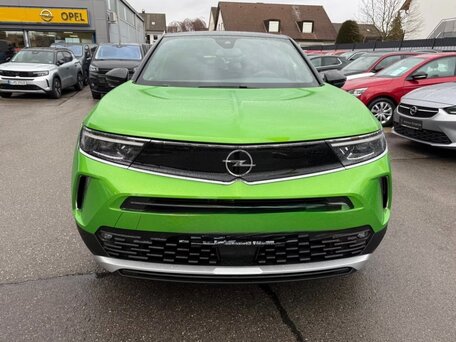 2023 Opel Mokka II, зелёный, 2155000 рублей, вид 1