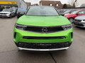 2023 Opel Mokka II, зелёный