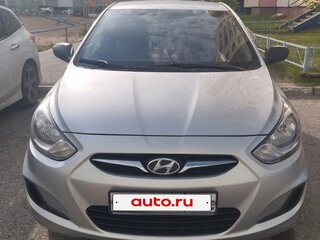 2014 Hyundai Solaris I, серебристый, 1150000 рублей, вид 3
