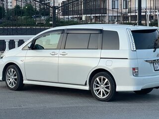 2015 Toyota ISis I Рестайлинг, белый, 1390000 рублей, вид 2