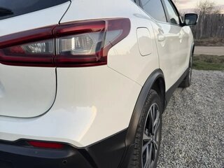 2020 Nissan Qashqai II Рестайлинг, белый, 1800000 рублей, вид 4