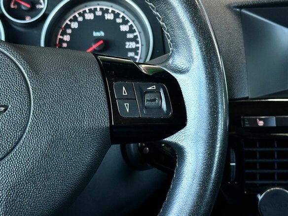 2008 Opel Astra GTC H Рестайлинг, красный, 499000 рублей - вид 17