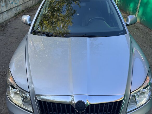 2013 Skoda Octavia II (A5) Рестайлинг, серый - вид 2