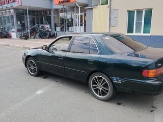 1993 Toyota Camry III (XV10), зелёный, 220000 рублей, вид 4