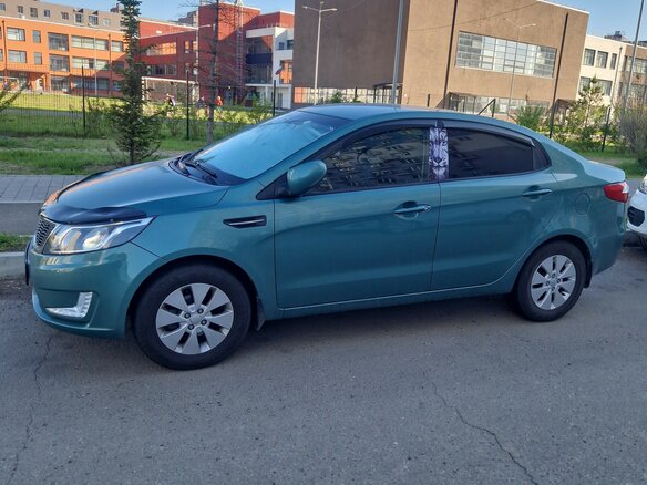 2012 Kia Rio 5-speed III, зелёный, 850000 рублей - вид 5