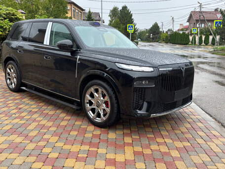 2026 Voyah Taishan X8, чёрный, 7490000 рублей, вид 1