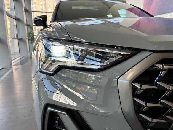 2026 Audi Q3 45 TFSI II (F3), серый, 5190000 рублей - вид 18