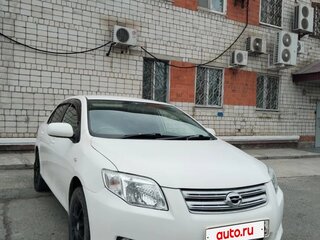 2010 Toyota Corolla Axio X (E140, E150) Рестайлинг, белый, 760000 рублей, вид 2