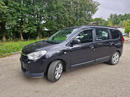 2013 Dacia Lodgy I, чёрный, 800000 рублей, вид 4